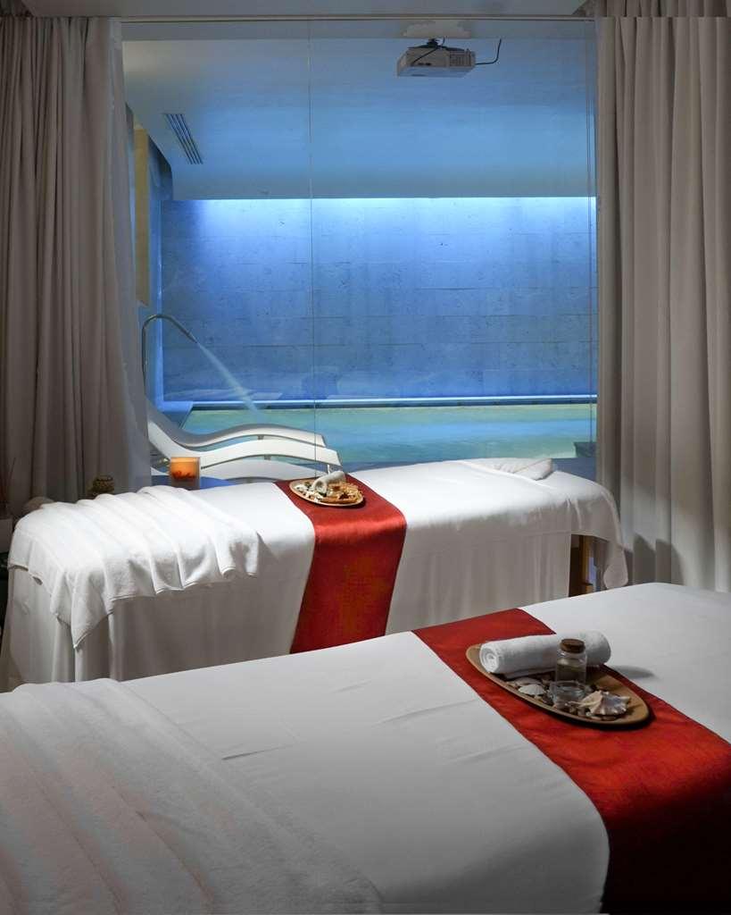 Hotel Palazzo Montemartini Rome, A Radisson Collection 5*