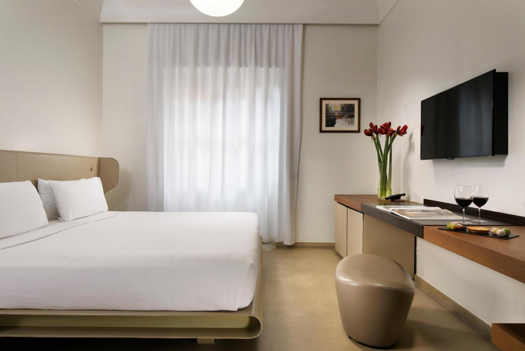 Hotel Palazzo Montemartini Rome, A Radisson Collection Roma