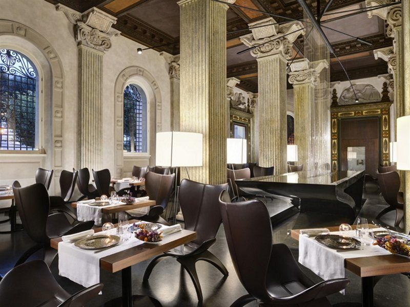 Palazzo Montemartini Rome, A Radisson Collection Roma