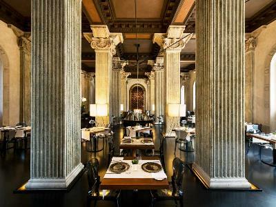 Hotel Palazzo Montemartini Rome, A Radisson Collection 5*